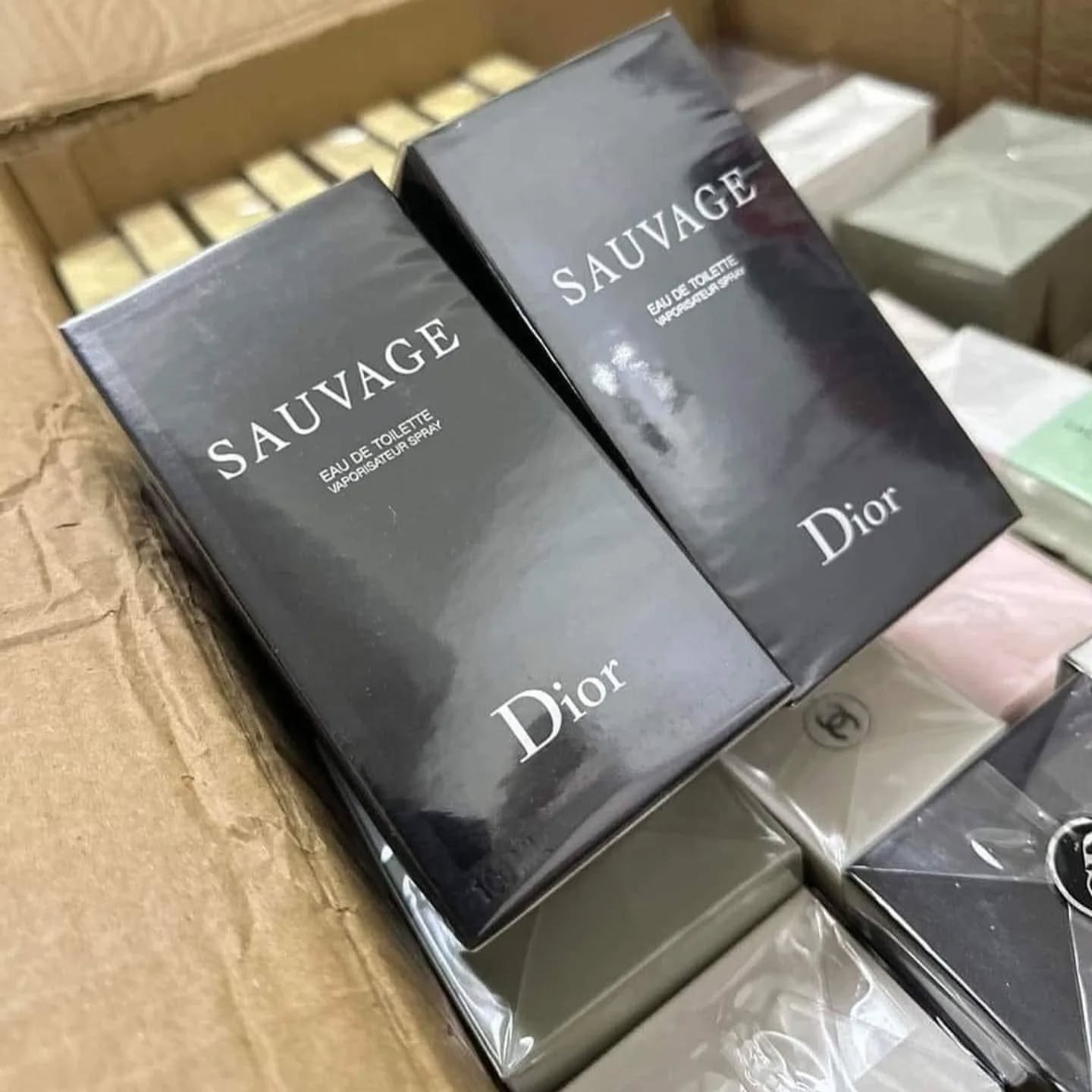 Mixed brand Perfume pallets